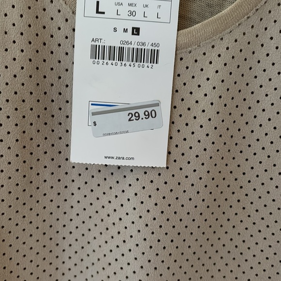 Never worn, perforated suede-look tank top.Zara sz L., cotton/linen fabric. - Picture 3 of 5